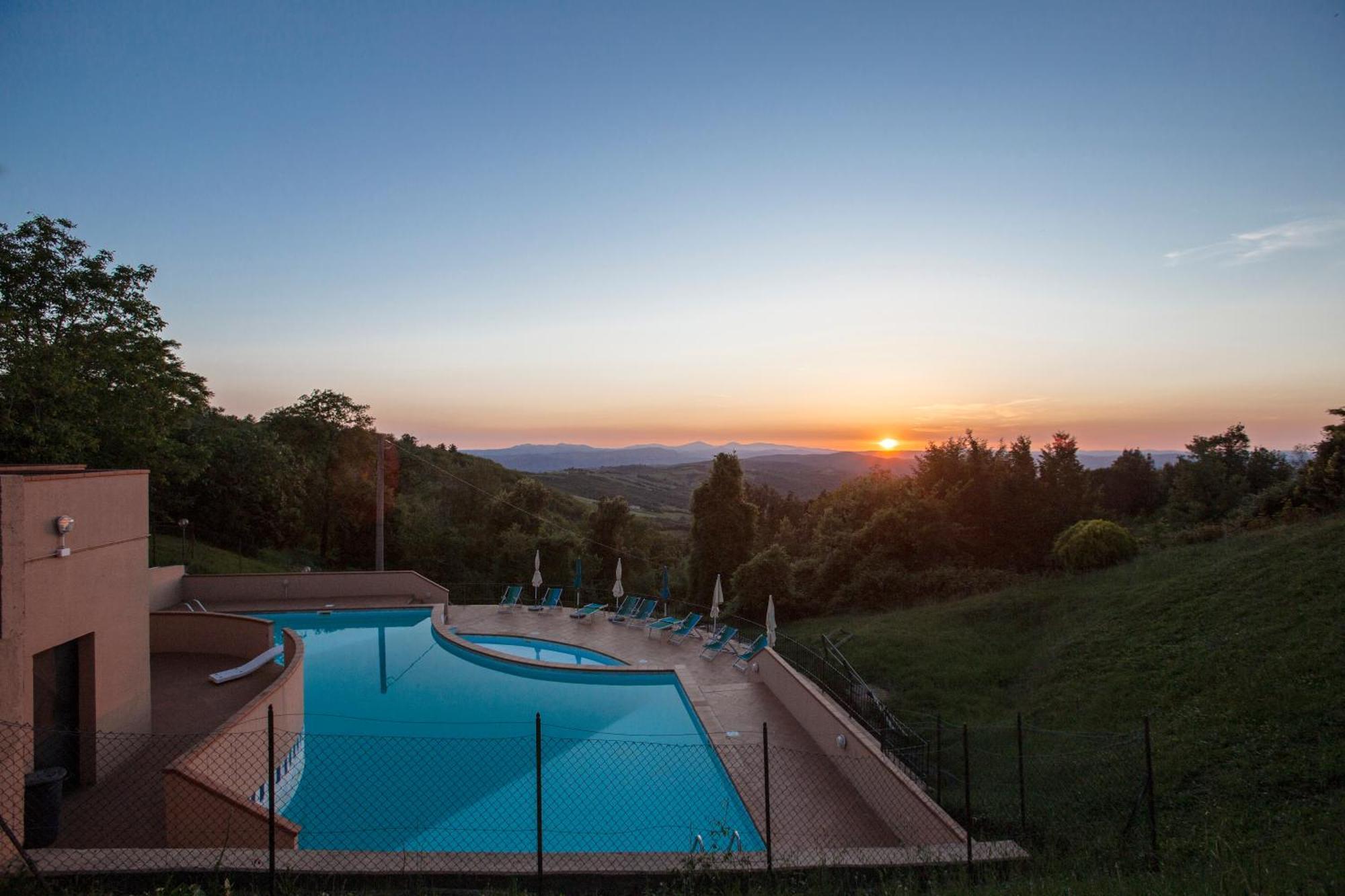 Al Brunello Montalcino Bagian luar foto